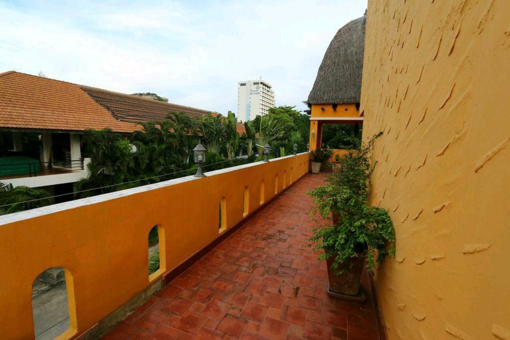 Riad HHQ Exteriör bild