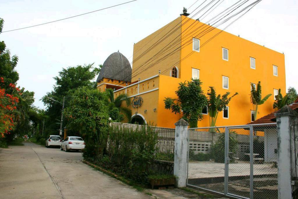 Riad HHQ Exteriör bild