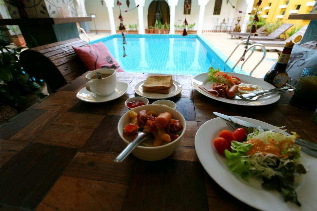 Riad HHQ Exteriör bild