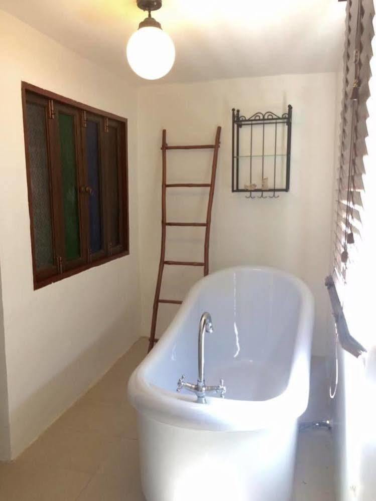 Riad HHQ Exteriör bild